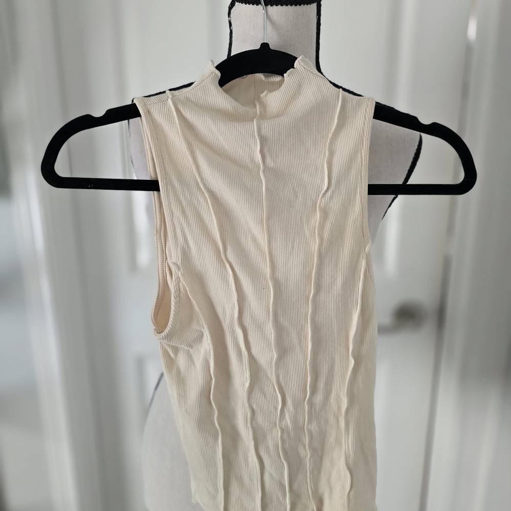 Dynamite Cream Ribbed Tank Top - Picture 2 of 5